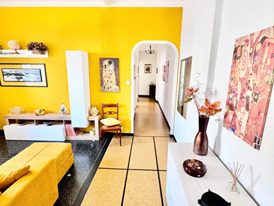 Immagine 25 di Appartamento in affitto  in Via Salvo D'Acquisto, a Genova