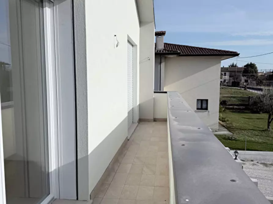 Immagine 4 di Casa bifamiliare in vendita  in Via Grotta a Fonte