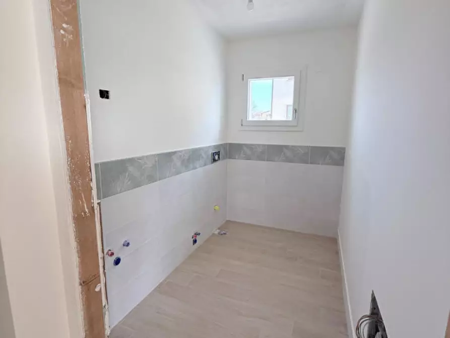 Immagine 8 di Casa bifamiliare in vendita  in Via Grotta a Fonte