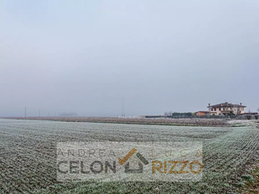 Immagine 3 di Terreno in vendita  in Via Cristo, 3 a Arre