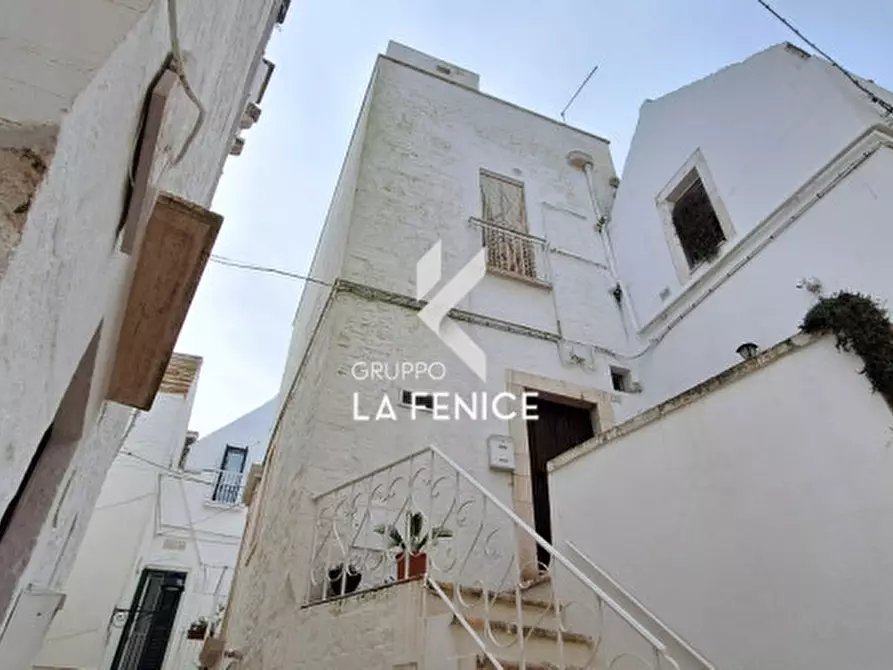 Immagine 2 di Casa indipendente in vendita  in via Garibaldi a Locorotondo