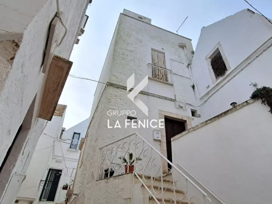Immagine 3 di Casa indipendente in vendita  in via Garibaldi a Locorotondo