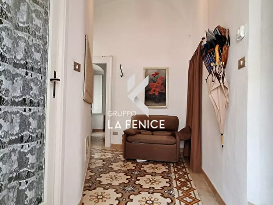 Immagine 13 di Casa indipendente in vendita  in via Garibaldi a Locorotondo