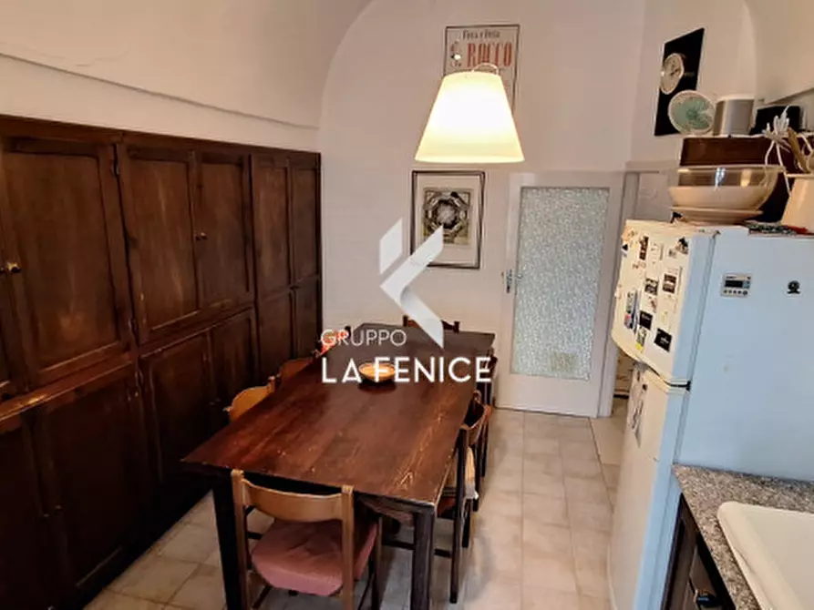 Immagine 29 di Casa indipendente in vendita  in via Garibaldi a Locorotondo