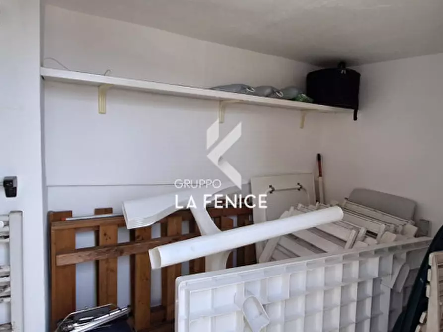 Immagine 39 di Casa indipendente in vendita  in via Garibaldi a Locorotondo