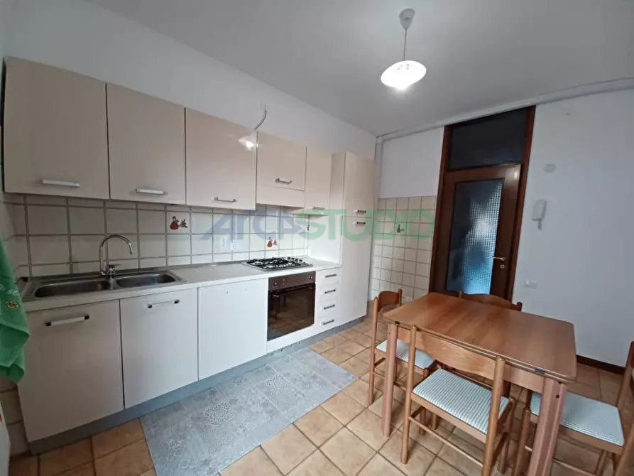 Immagine 2 di Appartamento in affitto  in Via Aereoporti a Caldogno