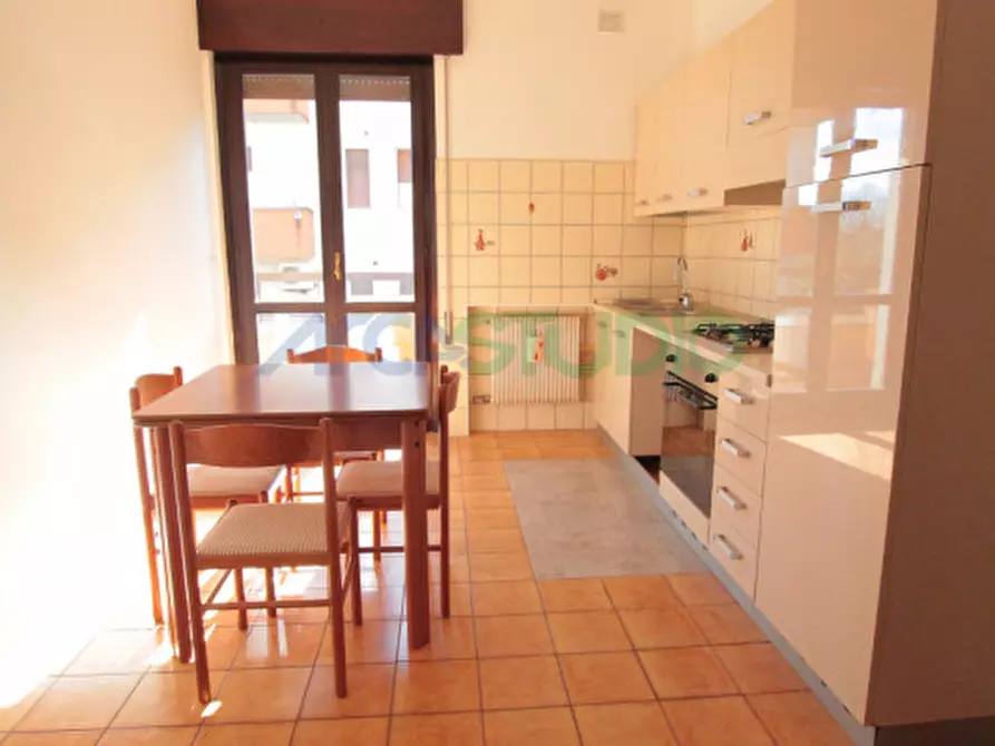 Immagine 3 di Appartamento in affitto  in Via Aereoporti a Caldogno