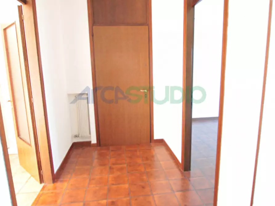 Immagine 5 di Appartamento in affitto  in Via Aereoporti a Caldogno