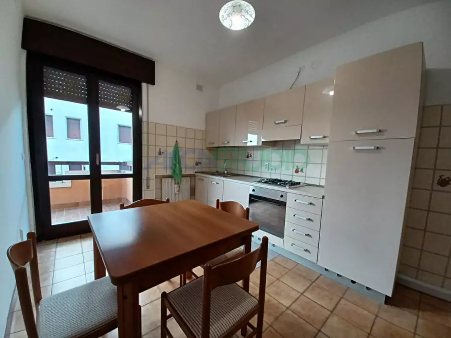 Immagine 14 di Appartamento in affitto  in Via Aereoporti a Caldogno