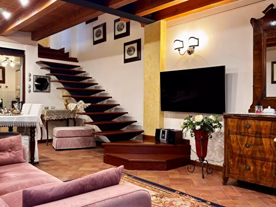 Immagine 2 di Villetta a schiera in vendita  in Via Europa a Este