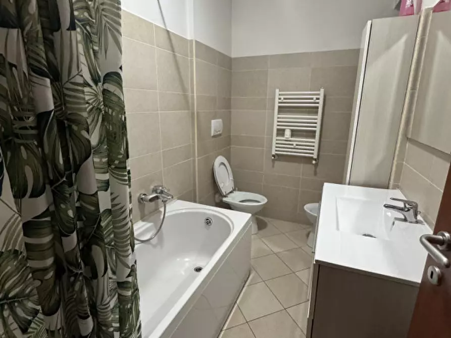 Immagine 18 di Appartamento in affitto  in via francesco messina a Roma