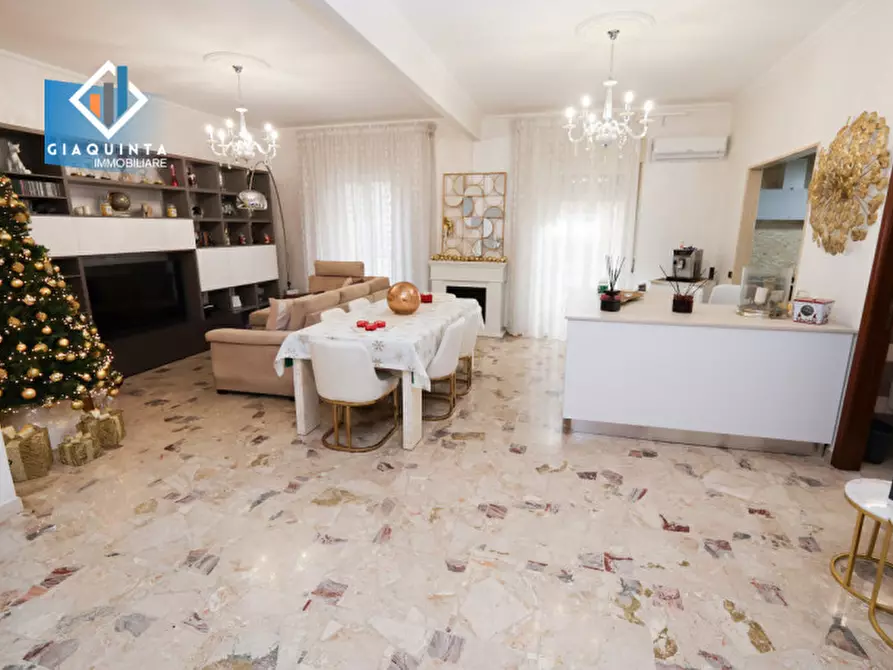 Immagine 2 di Casa indipendente in vendita  in Via Vincenzo Bellini N.126 a Palagonia