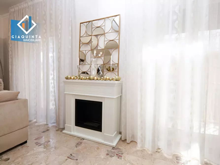 Immagine 16 di Casa indipendente in vendita  in Via Vincenzo Bellini N.126 a Palagonia