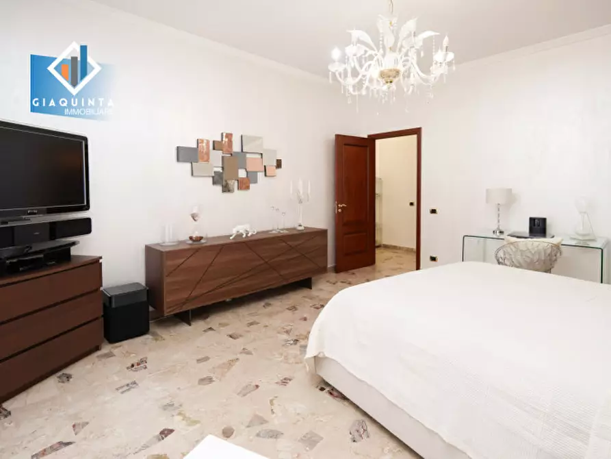 Immagine 21 di Casa indipendente in vendita  in Via Vincenzo Bellini N.126 a Palagonia