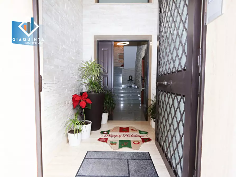 Immagine 22 di Casa indipendente in vendita  in Via Vincenzo Bellini N.126 a Palagonia