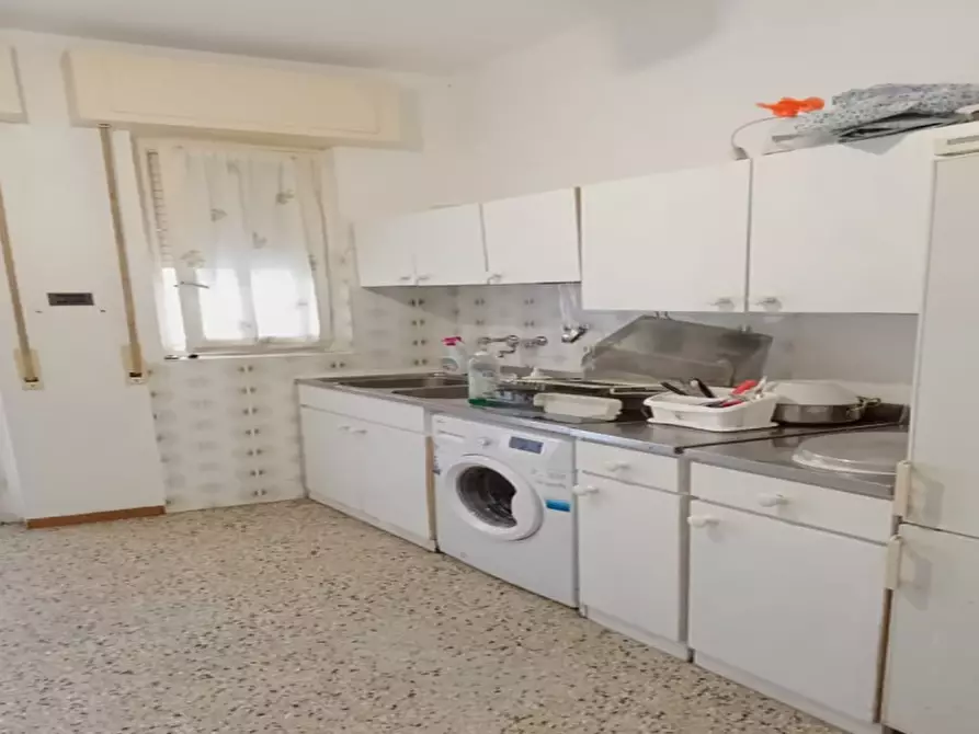 Immagine 29 di Appartamento in affitto  in Via Paradiso, 2 a Genova