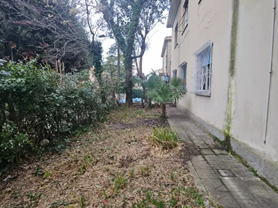 Immagine 6 di Appartamento in vendita  in via siclia 24 a Rimini