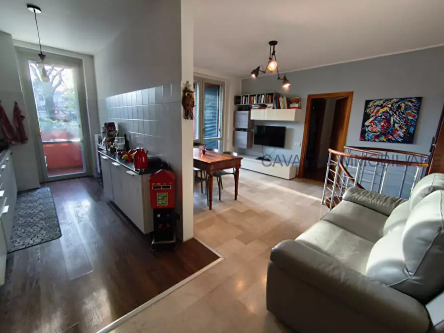 Immagine 8 di Appartamento in vendita  in Via Piave a Rescaldina