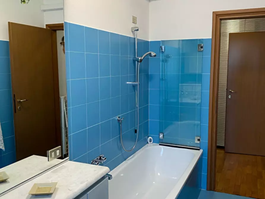 Immagine 16 di Appartamento in vendita  in Via Piave a Rescaldina