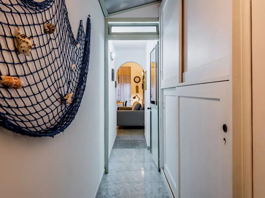 Immagine 11 di Appartamento in vendita  in Vicolo dei Bordonari a Giardini-Naxos