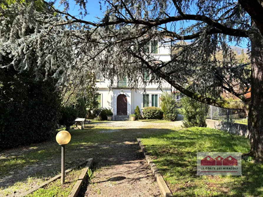 Immagine 2 di Casa indipendente in vendita  in Via Roma a Costabissara