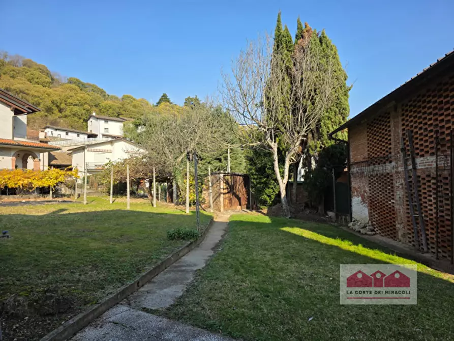 Immagine 5 di Casa indipendente in vendita  in Via Roma a Costabissara