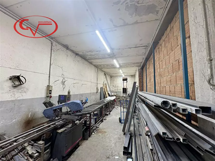 Immagine 2 di Laboratorio in affitto  in SP Setteponti a Loro Ciuffenna