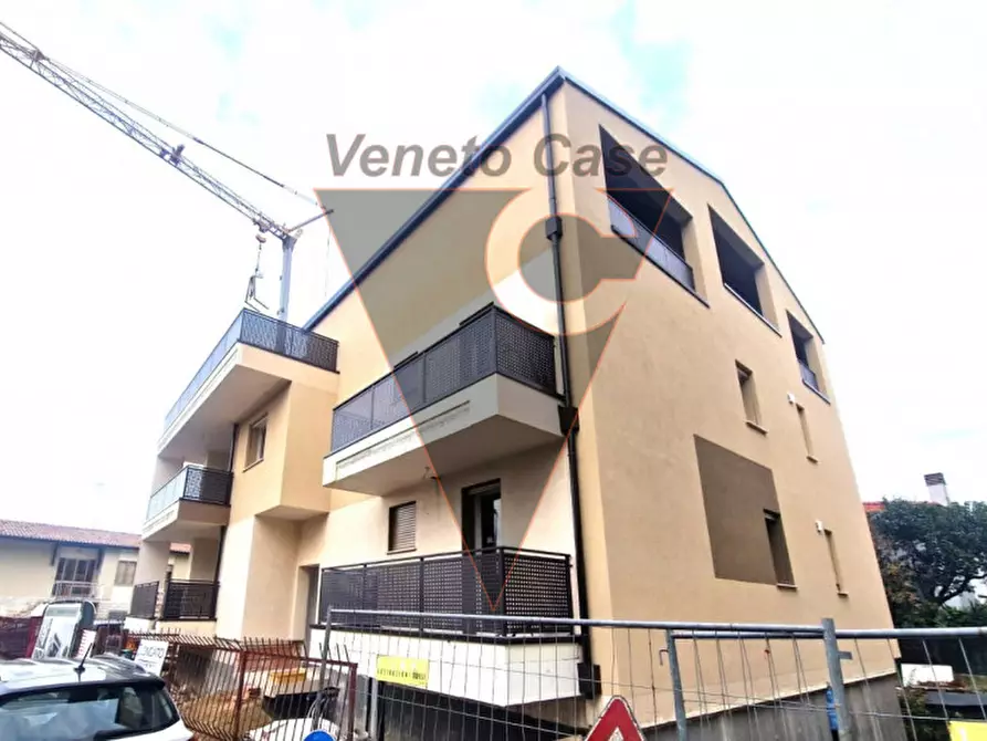 Immagine 2 di Appartamento in vendita  in Via Giulio Zanon 30 a Padova