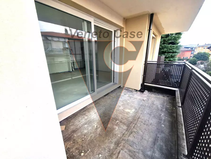 Immagine 15 di Appartamento in vendita  in Via Giulio Zanon 30 a Padova