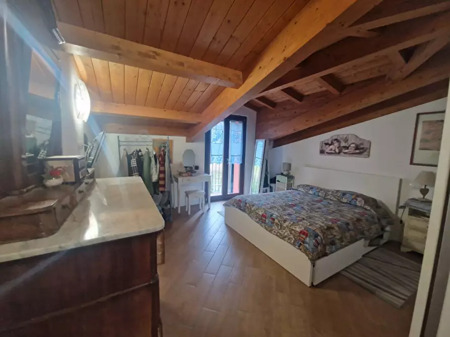 Immagine 7 di Casa bifamiliare in vendita  in Strada dei Loggi a Perugia