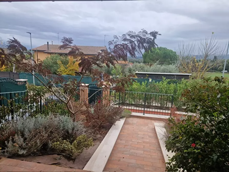 Immagine 38 di Casa bifamiliare in vendita  in Strada dei Loggi a Perugia