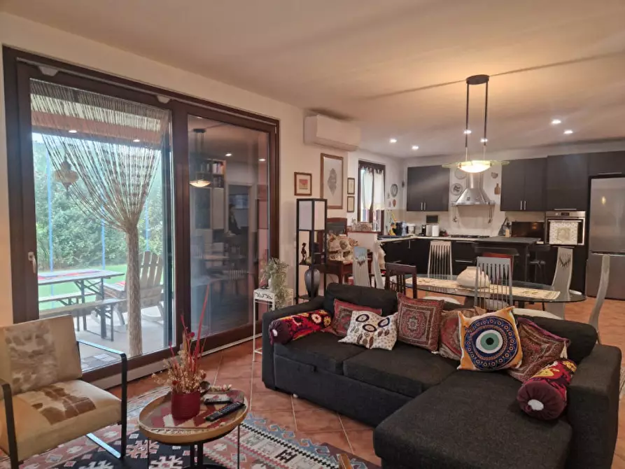 Immagine 39 di Casa bifamiliare in vendita  in Strada dei Loggi a Perugia