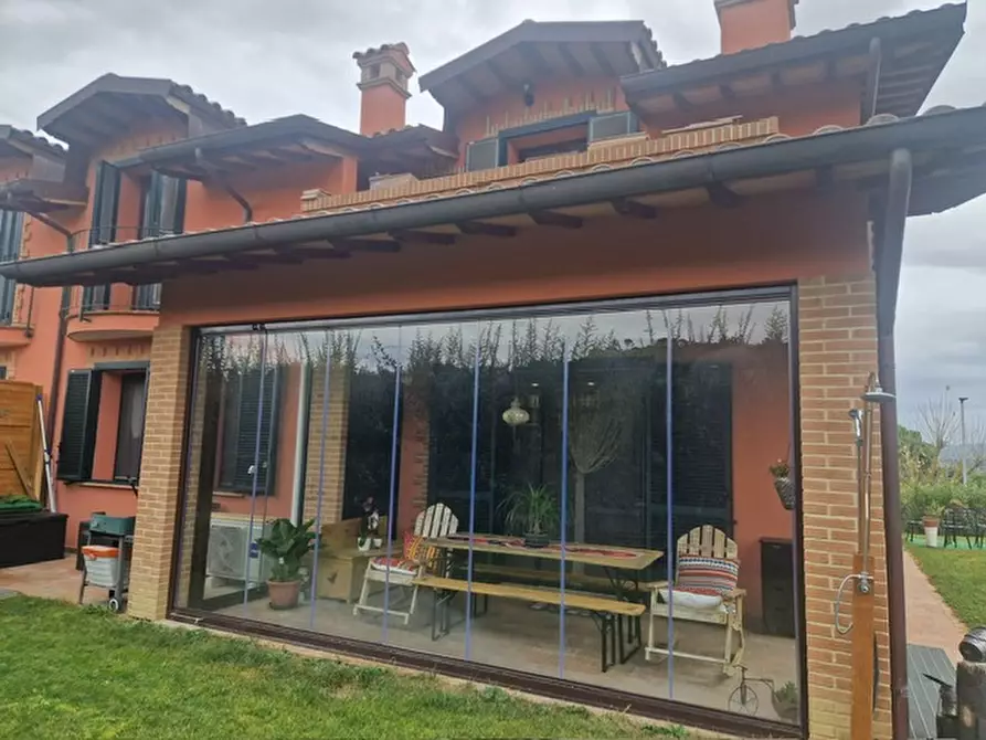 Immagine 40 di Casa bifamiliare in vendita  in Strada dei Loggi a Perugia