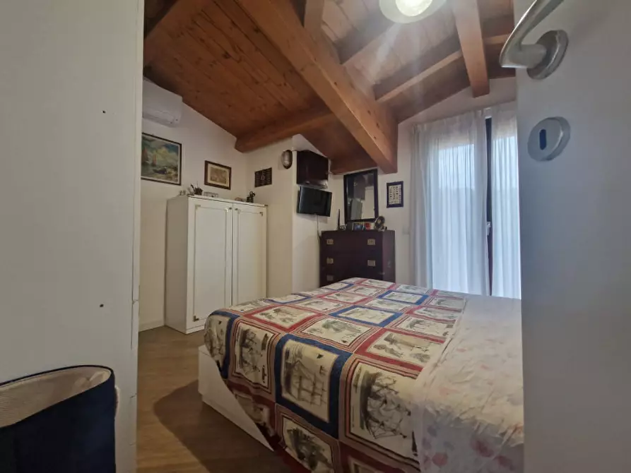 Immagine 41 di Casa bifamiliare in vendita  in Strada dei Loggi a Perugia