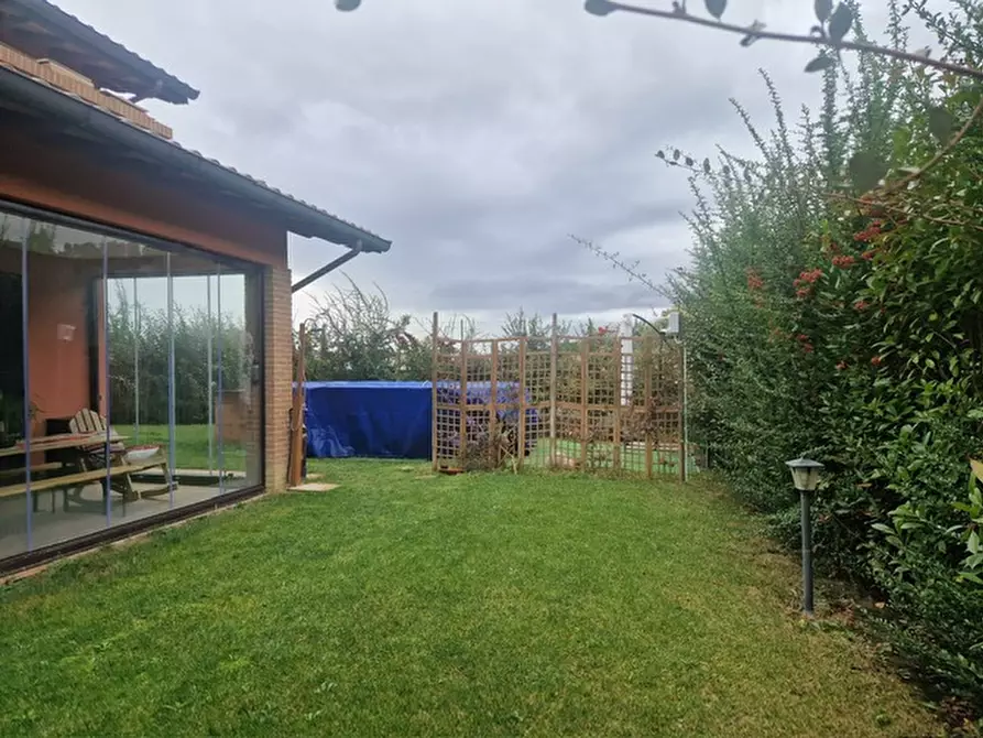 Immagine 60 di Casa bifamiliare in vendita  in Strada dei Loggi a Perugia