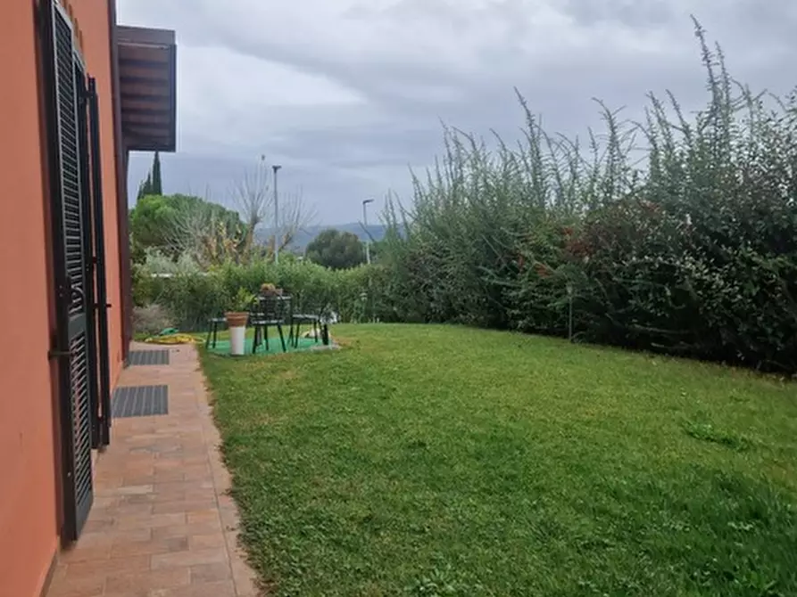 Immagine 65 di Casa bifamiliare in vendita  in Strada dei Loggi a Perugia