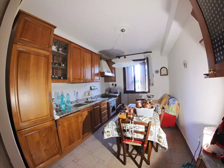 Immagine 9 di Appartamento in vendita  a Padova