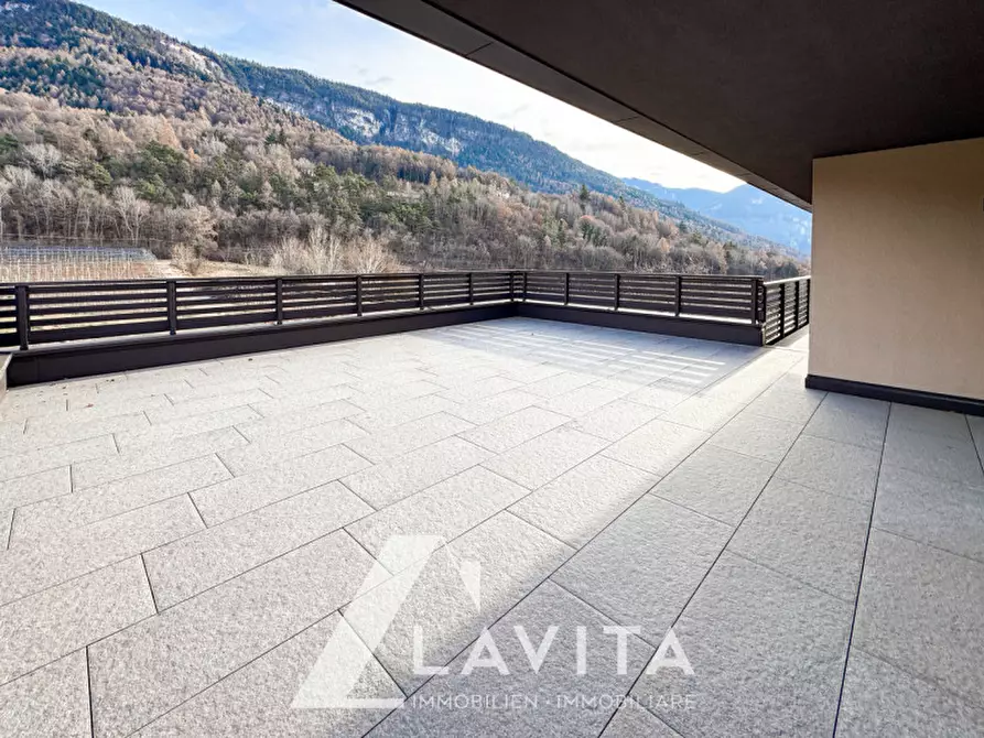 Immagine 3 di Appartamento in vendita  in Dolomiten-Staatsstraße - Strada Statale delle Dolomiti a Montagna .Montan.