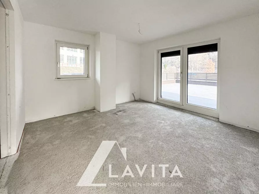 Immagine 10 di Appartamento in vendita  in Dolomiten-Staatsstraße - Strada Statale delle Dolomiti a Montagna .Montan.