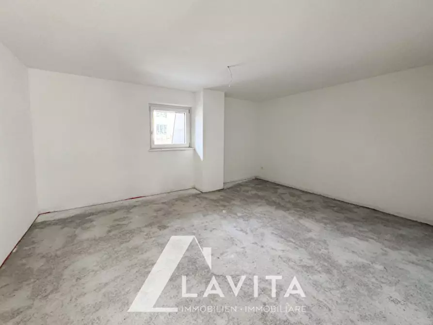 Immagine 11 di Appartamento in vendita  in Dolomiten-Staatsstraße - Strada Statale delle Dolomiti a Montagna .Montan.