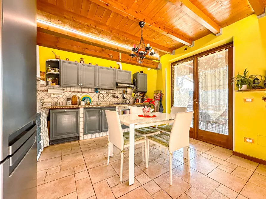 Immagine 2 di Villa in vendita  in via A, Marchionini n 4 a Cossogno