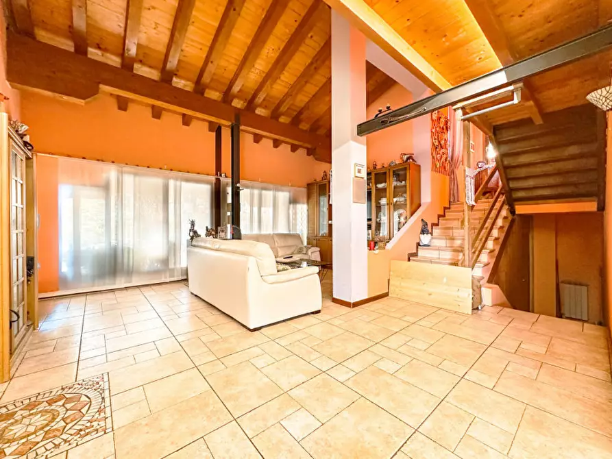 Immagine 3 di Villa in vendita  in via A, Marchionini n 4 a Cossogno