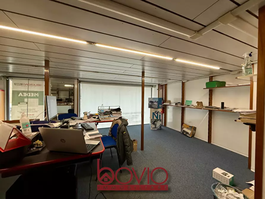 Immagine 16 di Negozio in vendita  in STRADA DI SAN MAURO N°72 a Torino