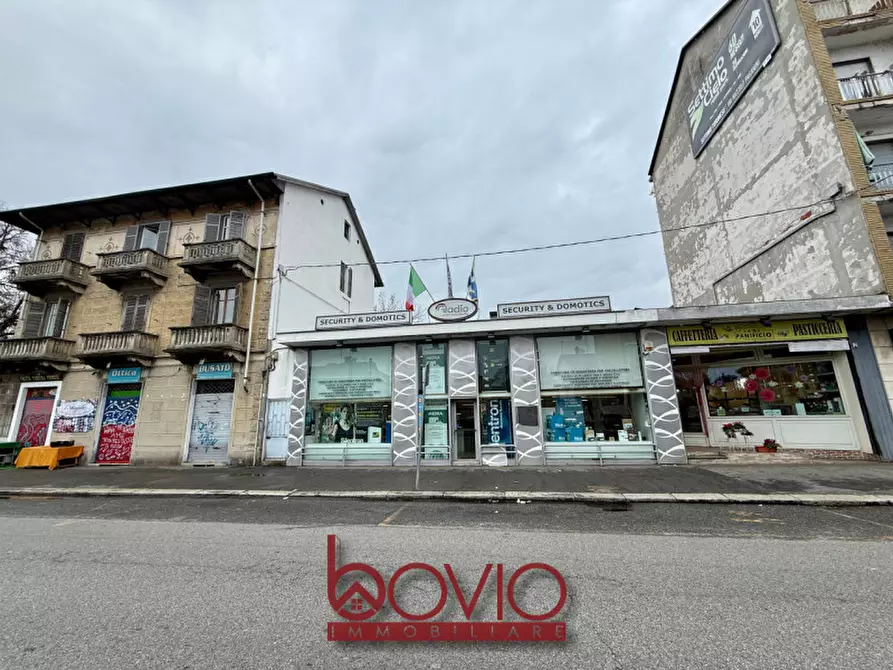 Immagine 31 di Negozio in vendita  in STRADA DI SAN MAURO N°72 a Torino