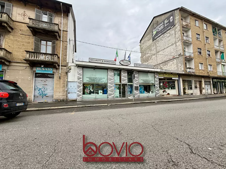Immagine 32 di Negozio in vendita  in STRADA DI SAN MAURO N°72 a Torino