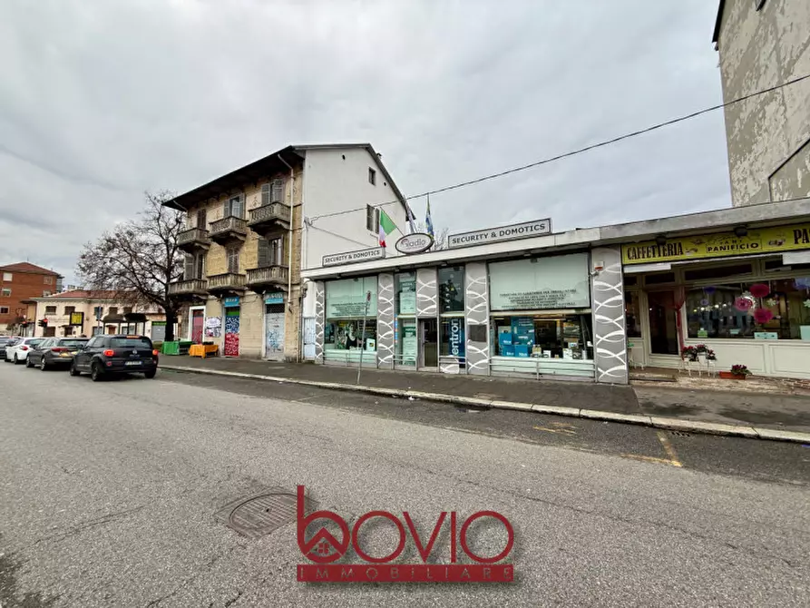 Immagine 33 di Negozio in vendita  in STRADA DI SAN MAURO N°72 a Torino