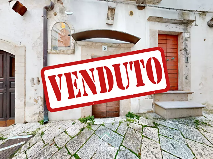 Immagine 1 di Monolocale in vendita  in Via Gradini Angelini 5 a Putignano