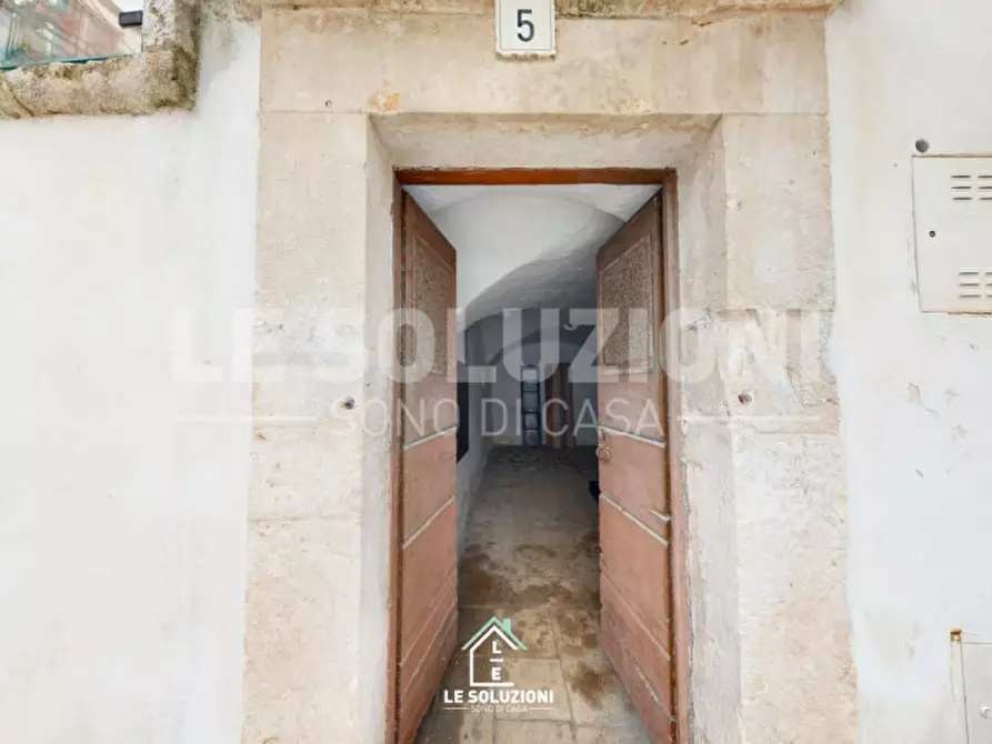 Immagine 2 di Cantina in vendita  in Via Gradini Angelini 5 a Putignano