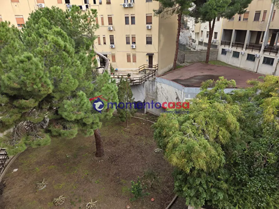 Immagine 12 di Appartamento in vendita  in Via Nazionale-Pentimele 194 a Reggio Di Calabria