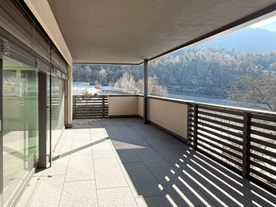 Immagine 2 di Appartamento in vendita  in Dolomiten-Staatsstraße - Strada Statale delle Dolomiti a Montagna .Montan.